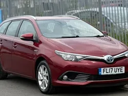 Red Used 2017 Toyota Auris Hybrid Business Edition Estate | £7,995 (Super price)