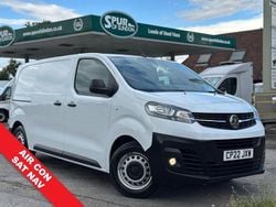 White Used 2022 Vauxhall Vivaro S Van | £11,495 (Fair price)