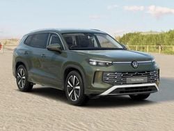 Green New 2025 VW Touran Elegance MPV | £44,490