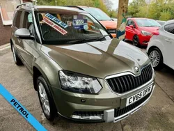 Green Used 2015 Skoda Yeti SE L SUV | £7,995 (A bit pricey)
