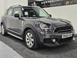 Grey Used 2018 Mini Cooper Countryman SUV | £13,490 (Fair price)