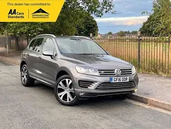 Grey Used 2016 VW Touareg R-line SUV | £16,495 (Super price)