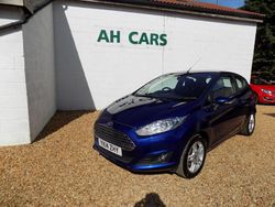 Blue Used 2014 Ford Fiesta Zetec Hatchback | £3,500 (Fair price)