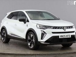 White Used 2025 Renault Symbioz Techno SUV | £23,450 (A bit pricey)