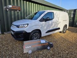 White Used 2024 Citroën Berlingo Van | £15,000 (Fair price)
