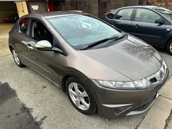 Silver Used 2010 Honda Civic SE Hatchback | £1,895 (Fair price)