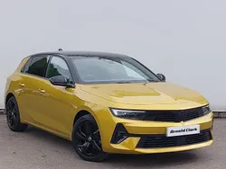Yellow/black Used 2023 Vauxhall Astra Hatchback | £19,998 (Fair price)