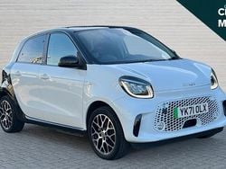 White Used 2021 Smart ForFour Electric Drive Exclusive Hatchback | £8,275 (Fair price)
