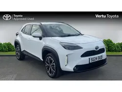 White Used 2024 Toyota Yaris Cross SUV | £26,381 (Good price)