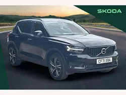 Black Used 2022 Volvo XC40 R-Design SUV | £28,470 (Fair price)