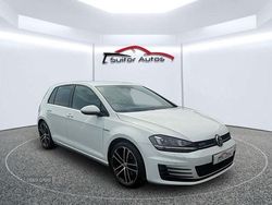White Used 2015 VW Golf VII GTD Hatchback | £13,995 (Expensive)