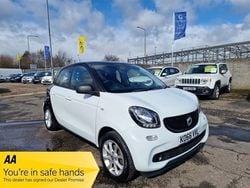White Used 2017 Smart ForFour Passion Hatchback | £5,395 (Fair price)