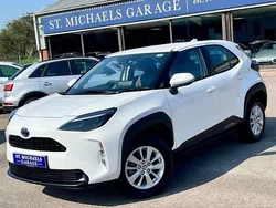Used 2022 Toyota Yaris Hybrid SUV | £20,995 (Fair price)
