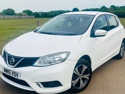 White Used 2015 Nissan Pulsar Acenta Hatchback | £4,000 (Fair price)