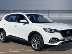 White Used 2022 MG HS Exclusive SUV | £16,350 (Fair price)