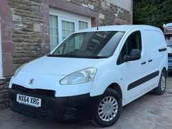 White Used 2014 Peugeot Partner S Van | £1,999
