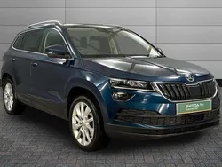 Petrol blue metallic Used 2021 Skoda Karoq SE L SUV | £17,250 (Good price)