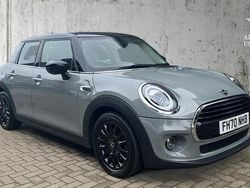Moonwalk grey Used 2021 Mini Cooper Classic Hatchback | £14,654 (Fair price)