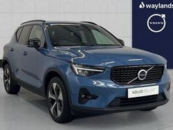 Blue Used 2023 Volvo XC40 Ultimate SUV | £30,400 (Good price)