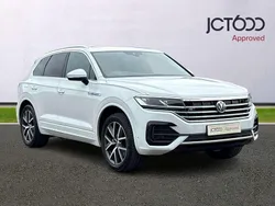 White Used 2019 VW Touareg R-line SUV | £28,214 (Fair price)