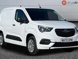 Solid jade white Used 2022 Vauxhall Combo Sportive MPV | £8,850 (Fair price)