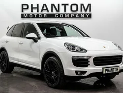 White Used 2014 Porsche Cayenne SUV | £18,490 (Fair price)
