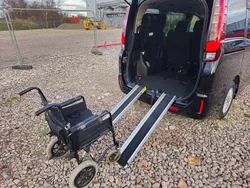 Black Used 2024 Toyota Voxy MPV | £14,490 (Fair price)