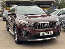 Red Used 2017 Kia Sorento 3 SUV | £14,999 (Fair price)