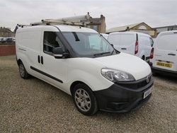 White Used 2016 Fiat Doblò MPV | £6,900 (A bit pricey)