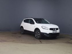 White Used 2013 Nissan Qashqai 360º SUV | £3,995 (Fair price)