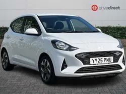 Special solid paint atlas white New 2025 Hyundai i10 Advanced Hatchback | £15,840 (Fair price)