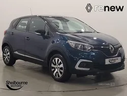 Blue/black Used 2019 Renault Captur Play SUV | £8,295 (Fair price)