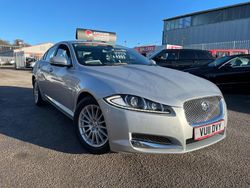 Grey Used 2011 Jaguar XF SE Sedan | £4,995 (Fair price)