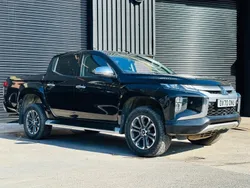 Black Used 2020 Mitsubishi L200 Pickup | £17,495 (Fair price)