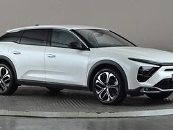 White Used 2024 Citroën C5 X PureTech Estate | £16,498 (Fair price)