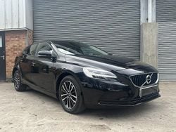 Black Used 2018 Volvo V40 Momentum Hatchback | £5,990 (Fair price)