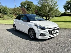 White Used 2019 Hyundai i20 Hatchback | £8,995 (Fair price)