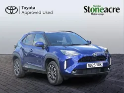 Blue New 2025 Toyota Yaris Cross Design SUV | £24,000 (Fair price)