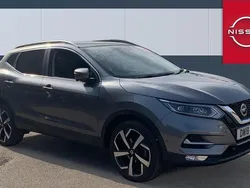 Grey Used 2017 Nissan Qashqai Tekna SUV | £11,656 (Fair price)