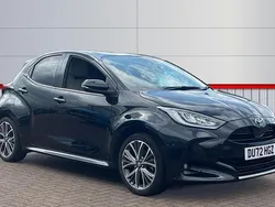 Black Used 2022 Toyota Yaris Hybrid Hatchback | £17,963 (Fair price)