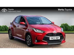 Red Used 2022 Toyota Yaris Hybrid Design Hatchback | £14,944 (Fair price)