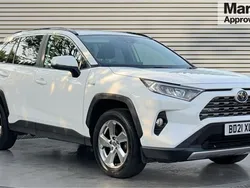 White Used 2021 Toyota RAV4 Hybrid Design SUV | £23,997 (Fair price)