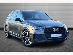 Daytona grey Used 2023 Audi Q7 Black Edition SUV | £48,650 (Fair price)