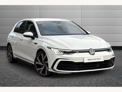 White Used 2022 VW Golf VIII R-line Hatchback | £21,991 (Fair price)