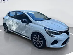 White Used 2022 Renault Clio V Evolution Hatchback | £13,799 (Fair price)