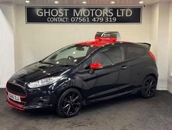 Black Used 2016 Ford Fiesta Zetec Hatchback | £4,250 (Good price)