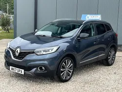 Grey Used 2017 Renault Kadjar Signature SUV | £7,999 (Fair price)
