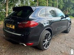 Black Used 2012 Porsche Cayenne SUV | £13,499 (Fair price)