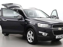 Black Used 2012 Chevrolet Captiva LTZ SUV | £3,740 (Fair price)