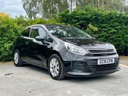 Black Used 2016 Kia Rio 2 Hatchback | £3,995 (Good price)